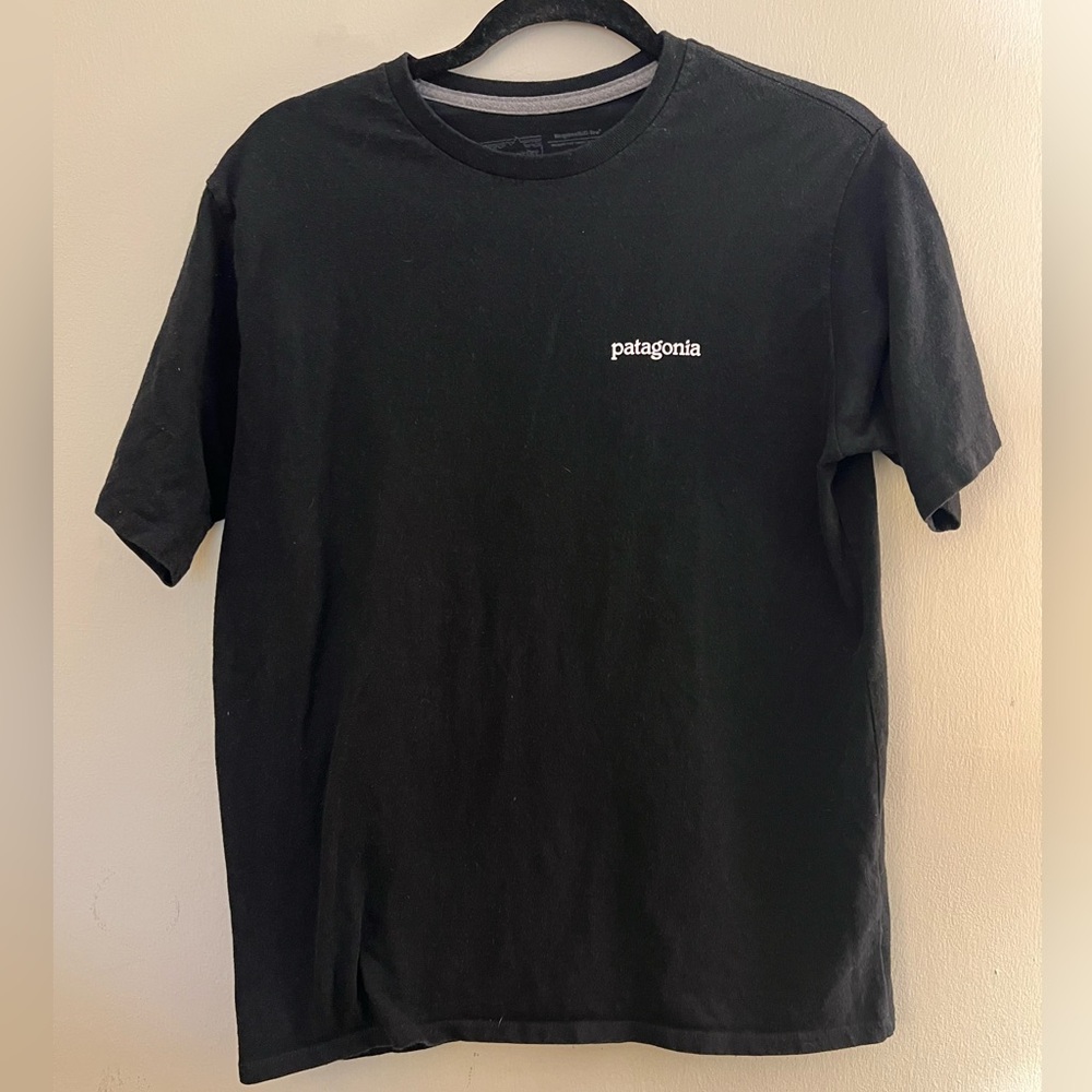 Men’s Black Patagonia t-shirt Small